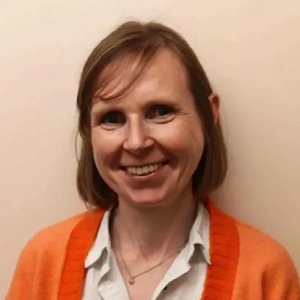 Dr Rebecca Costello